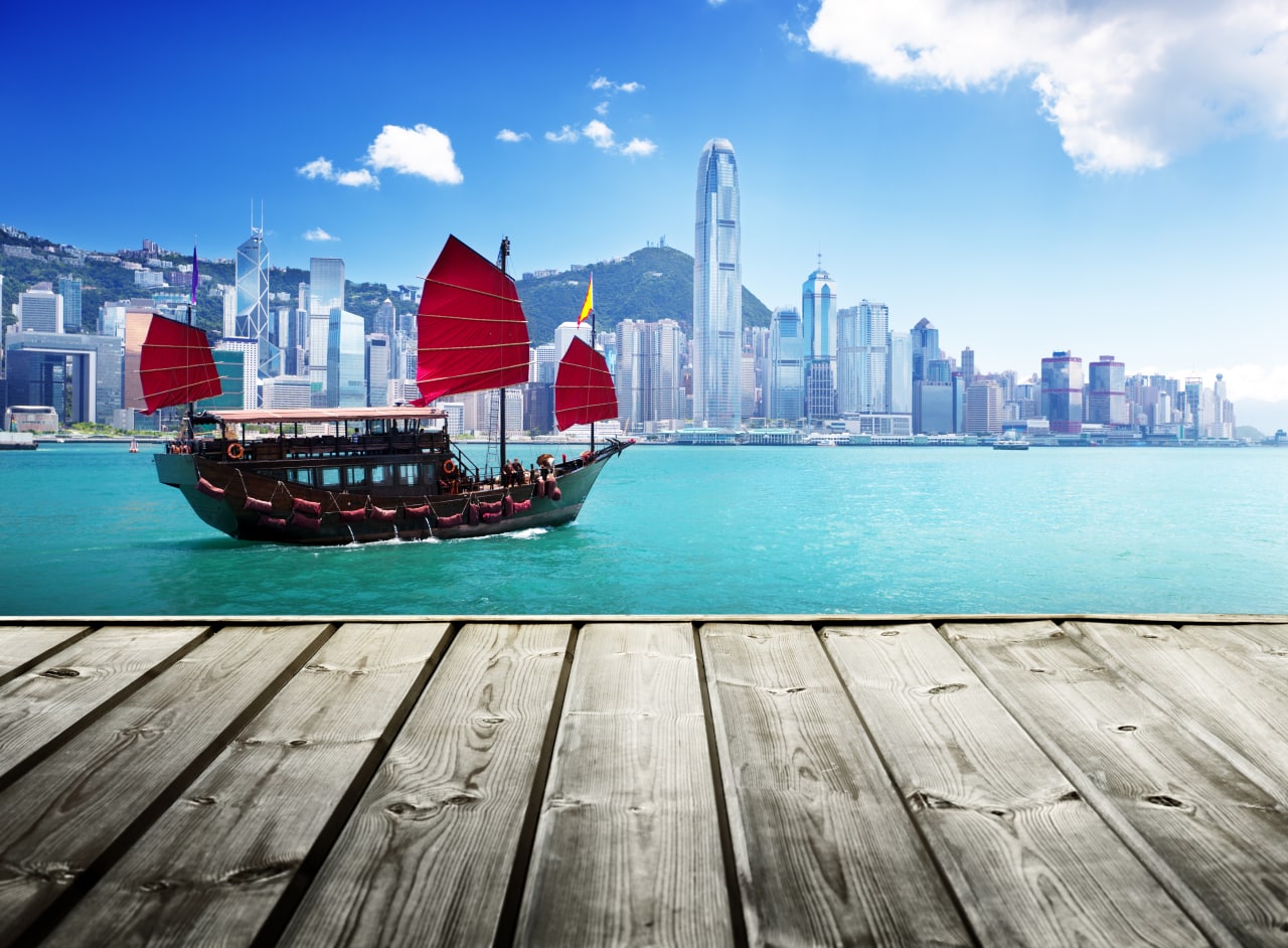 2025搶人才｜成功申請香港專才計劃、優秀人才入境計劃及企業家來港投資計劃人士已陸續抵港！